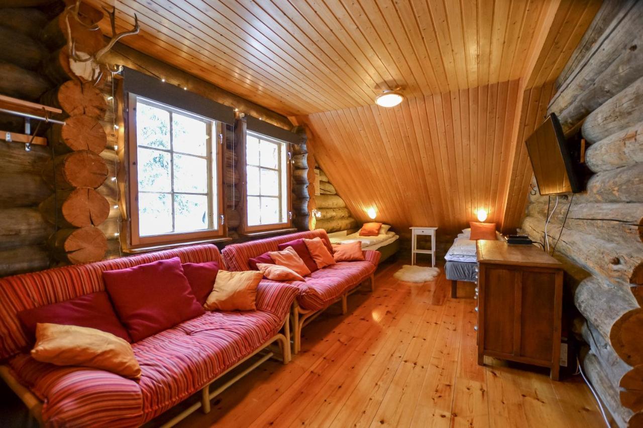 Yllaeshilla Cottage Äkäslompolo Eksteriør billede