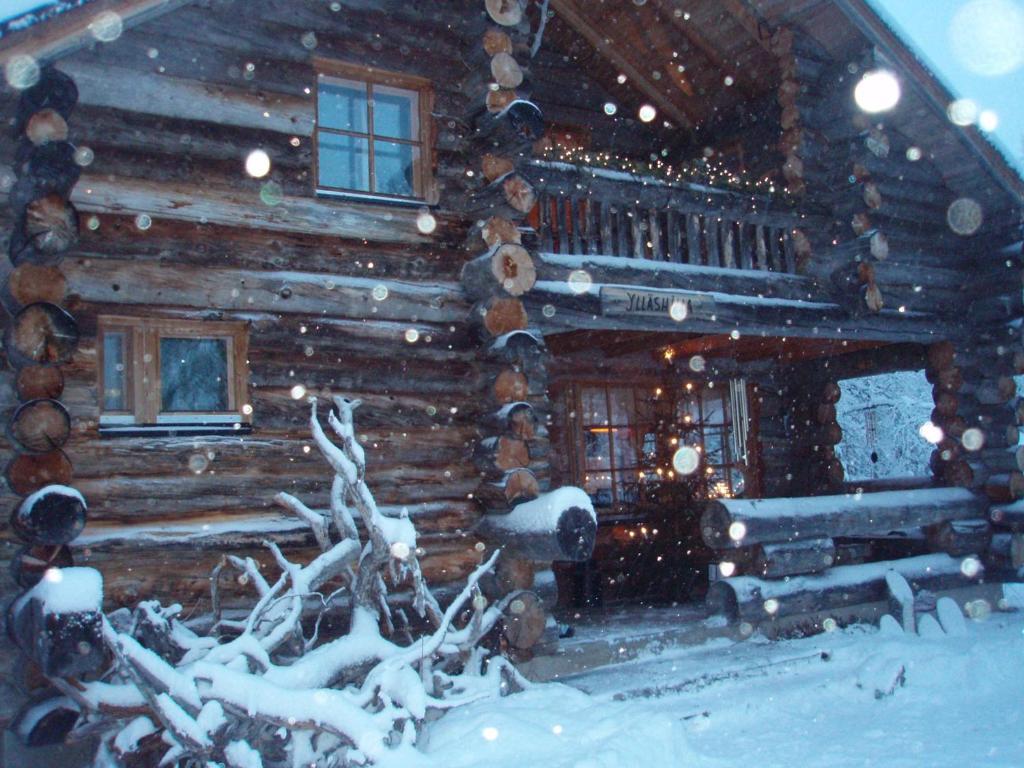Yllaeshilla Cottage Äkäslompolo Værelse billede